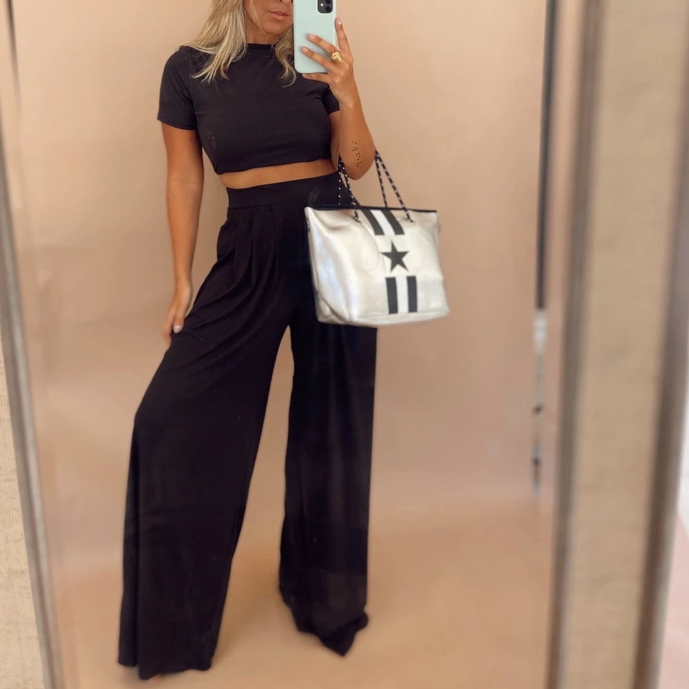 Black Set